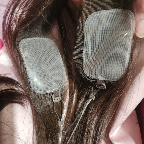 Uniwigs 1.5"x11" Harper Ulta Breathable Full Lace Human Hair Topper - Picture 4 of 8